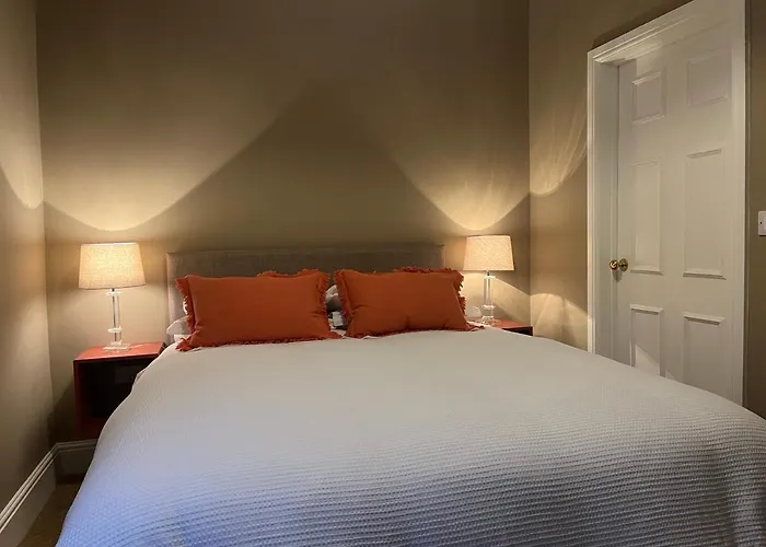 The Mulberry Apartment At Langford Hall